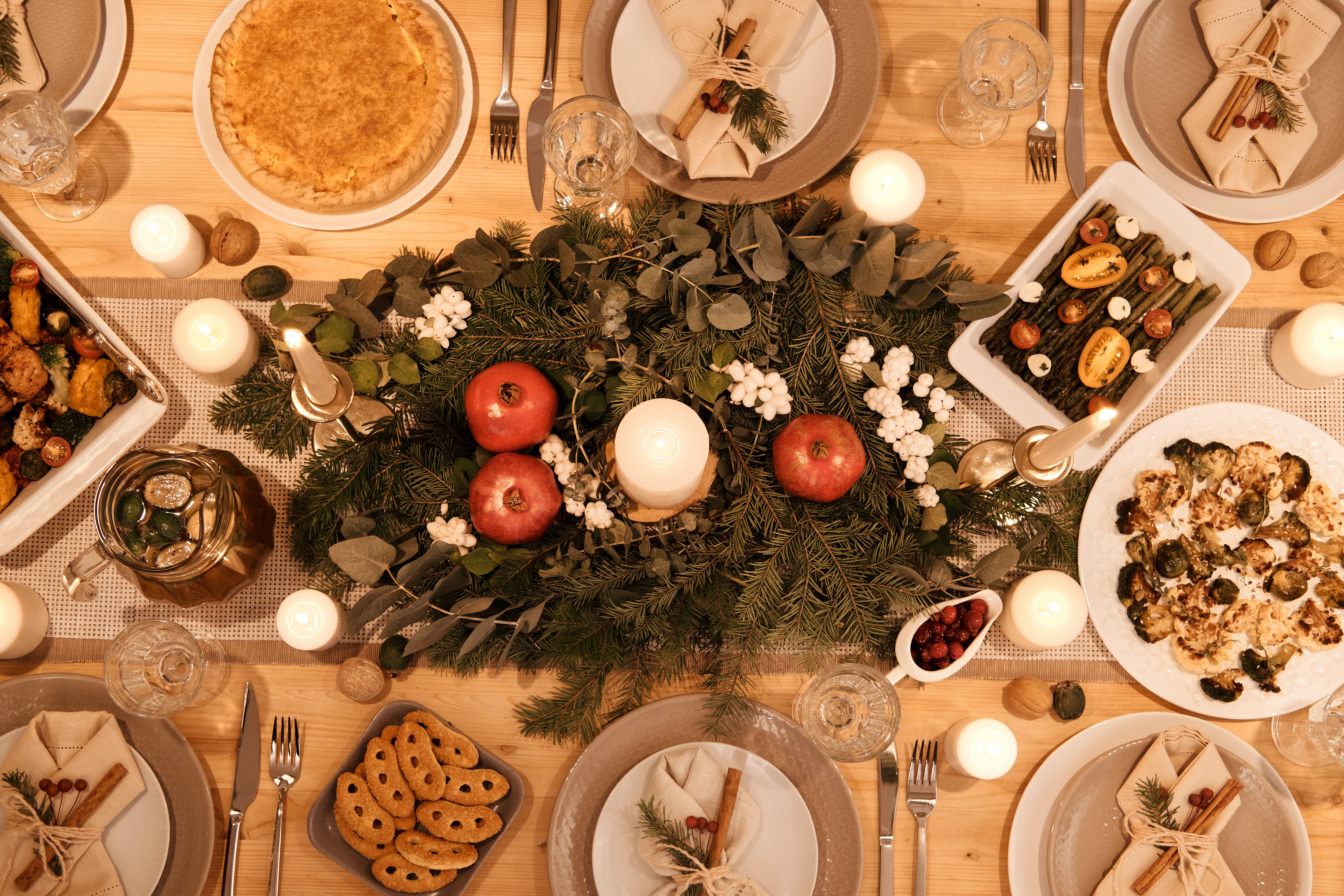 Le dîner de Noël, image de Nicole Michalou